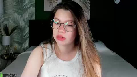 Snapshot of aliceruby1 chatting on 07.24.26 Alice online show from 07.24.26