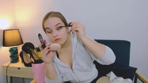 alicesensitive online show from 11.28.25