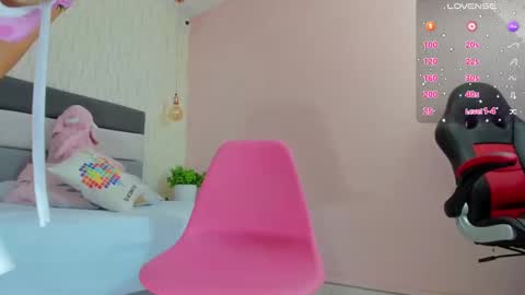          online show from 02.06.25