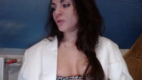 AliceTailorrr online show from 09.13.25