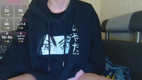 Snapshot of alicewoolfy chatting on 02.19.25 AliceWoolfy online show from 02.19.25