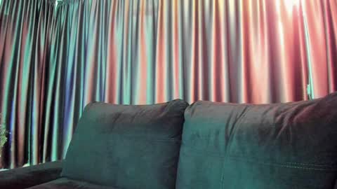 Snapshot of alicexsquirt chatting on 01.05.25 Alice online show from 01.05.25