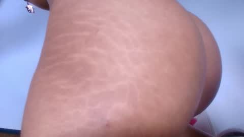 Alicia Kyse  online show from 01.18.25