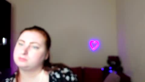 Snapshot of alicia_side_red chatting on 06.24.26 Alicia online show from 06.24.26