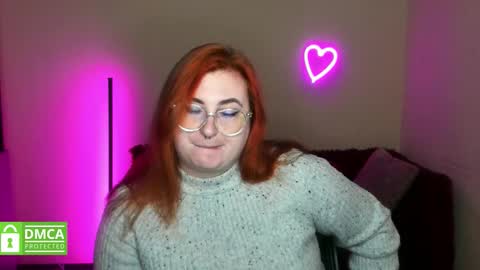 Snapshot of aliciaaared_kis chatting on 11.07.25 Alicia online show from 11.07.25