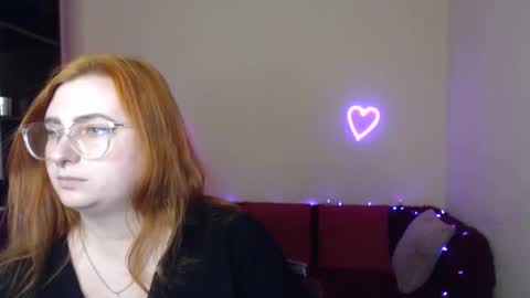 Snapshot of aliciaaared_kis chatting on 01.07.26 Alicia online show from 01.07.26