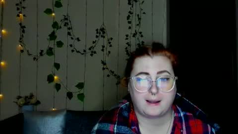 Snapshot of aliciaaared_kis chatting on 01.11.26 Alicia online show from 01.11.26