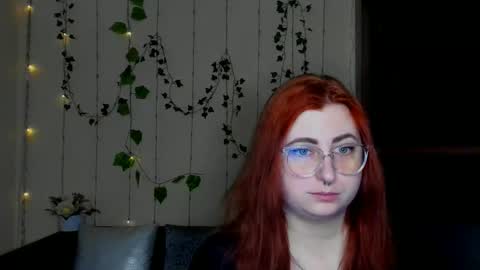 Snapshot of aliciaaared_kis chatting on 02.05.26 Alicia online show from 02.05.26