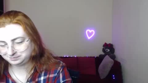 Snapshot of aliciaaared_kis chatting on 02.07.26 Alicia online show from 02.07.26