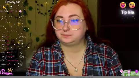 Snapshot of aliciaaared_kis chatting on 02.11.26 Alicia online show from 02.11.26