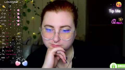 Snapshot of aliciaaared_kis chatting on 02.20.26 Alicia online show from 02.20.26