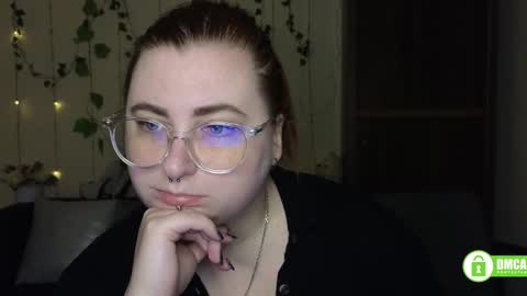 Snapshot of aliciaaared_kis chatting on 03.03.26 Alicia online show from 03.03.26