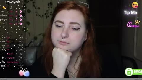 Snapshot of aliciaaared_kis chatting on 03.26.26 Alicia online show from 03.26.26