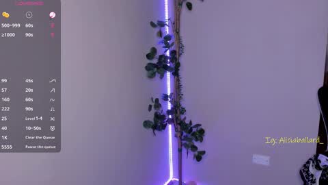 Jennyfer online show from 02.19.25