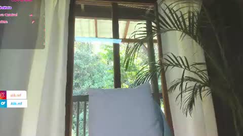 Snapshot of aliciakozlov chatting on 07.10.26 aliciakozlov online show from 07.10.26