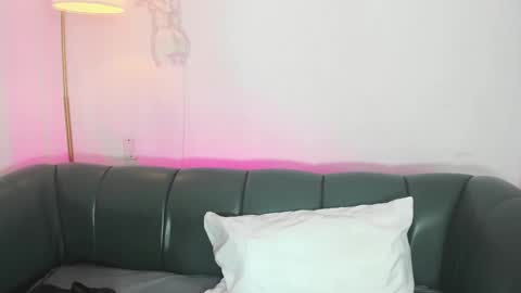 Alicia  online show from 02.11.26