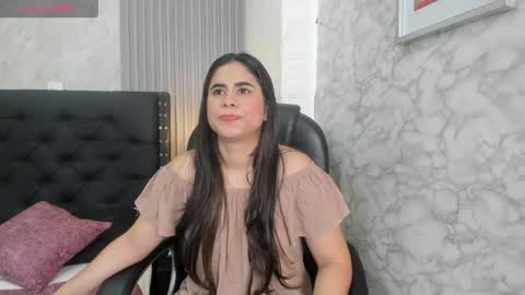 Snapshot of alicy__torres chatting on 05.05.26 alicya online show from 05.05.26