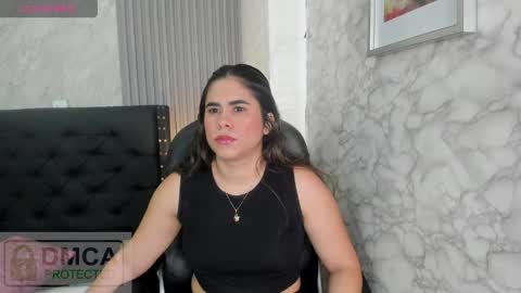 Snapshot of alicy__torres chatting on 05.19.26 alicya online show from 05.19.26