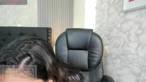 Snapshot of alicy__torres chatting on 05.23.26 alicya online show from 05.23.26