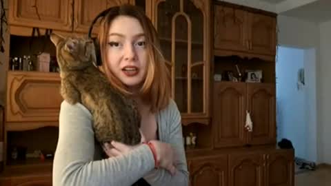 Scarlett online show from 04.27.26