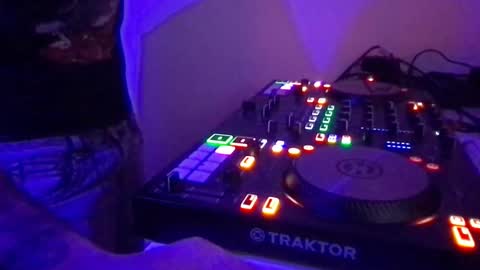 busco rockera online show from 03.02.25