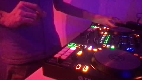 busco rockera online show from 03.11.25