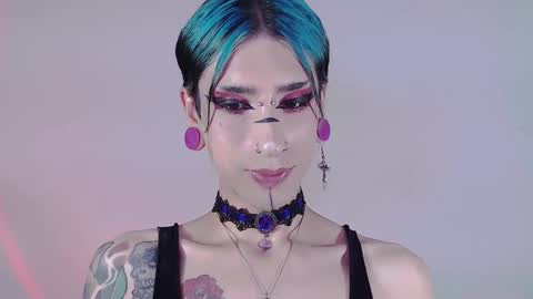     online show from 03.11.25