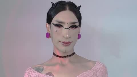     online show from 09.25.25