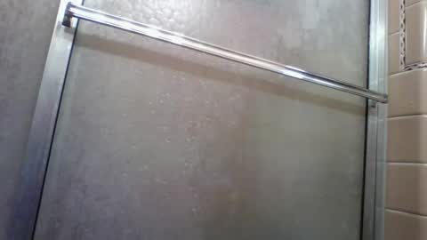 alienlove23 online show from 12.15.25