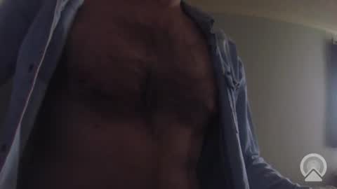 Snapshot of aligator2001 chatting on 05.18.26 daddy online show from 05.18.26