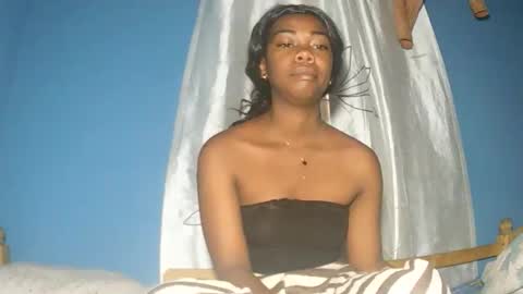 alihane21 online show from 12.23.25