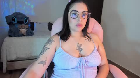 aliice_69 online show from 03.04.25