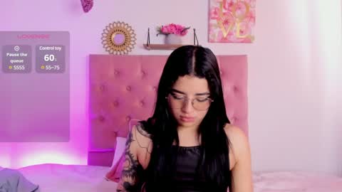 Snapshot of aliice_walker_ chatting on 12.02.24 aliice_walker_ online show from 12.02.24