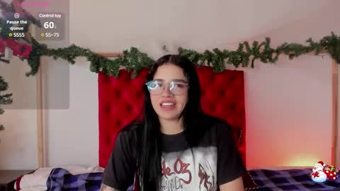Snapshot of aliice_walker_ chatting on 12.09.24 aliice_walker_ online show from 12.09.24