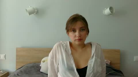 Snapshot of alina_007_007 chatting on 06.17.26 alina_007_007 online show from 06.17.26