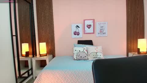 Alina online show from 12.15.25