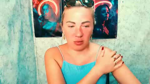 Snapshot of alinafrey_ chatting on 07.03.26 Alina online show from 07.03.26