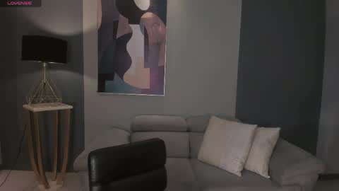 alinakravitz_ online show from 03.26.26