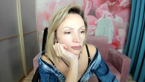 AlinaMoor online show from 02.14.26