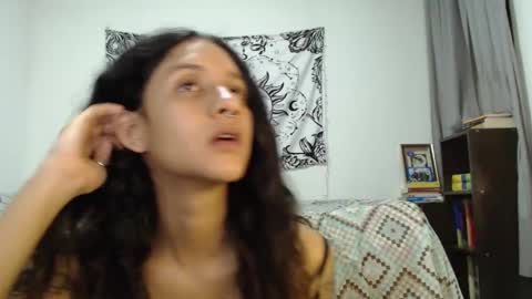 Snapshot of alinawoolf_ chatting on 02.09.25  Ali  online show from 02.09.25