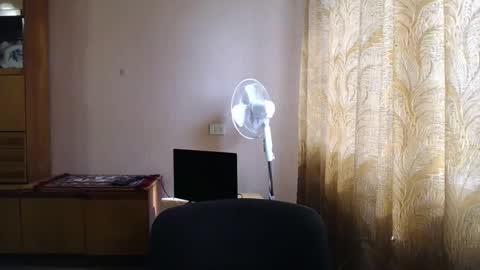 AlinaxJames online show from 04.19.26