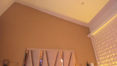   -  online show from 04.16.26