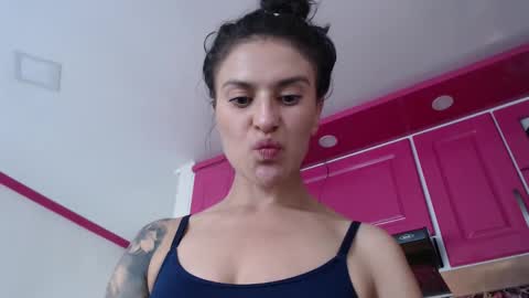 Snapshot of alipetite_ chatting on 03.12.26 alipetite online show from 03.12.26