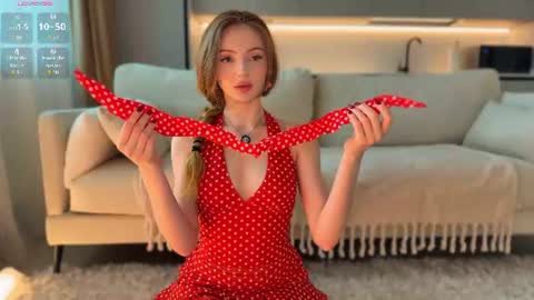 Alisa but you can call me Molli  online show from 07.10.26