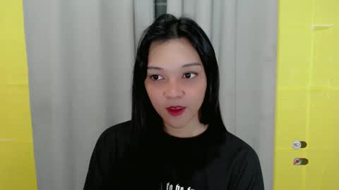 Shanti xhey online show from 12.25.24