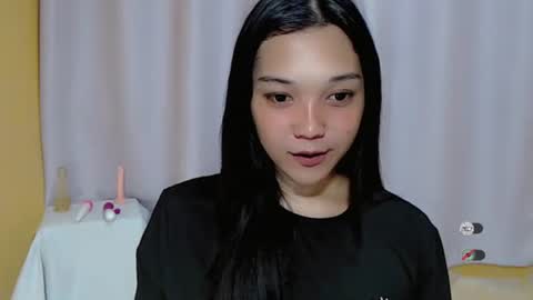 Shanti xhey online show from 01.11.25