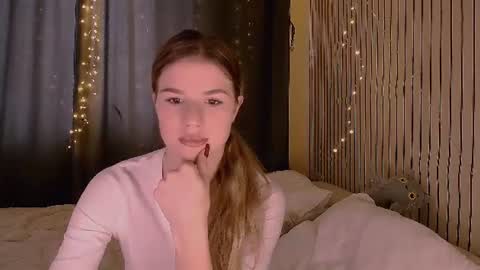 Snapshot of alisa_swan_ chatting on 06.10.26 alisa_swan_ online show from 06.10.26