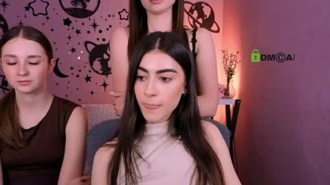 Snapshot of alisabliss chatting on 05.11.26 Alisa online show from 05.11.26