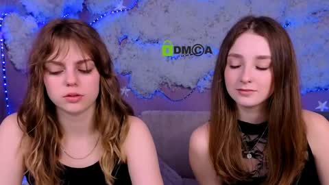 Snapshot of alisabliss chatting on 05.18.26 Alisa online show from 05.18.26
