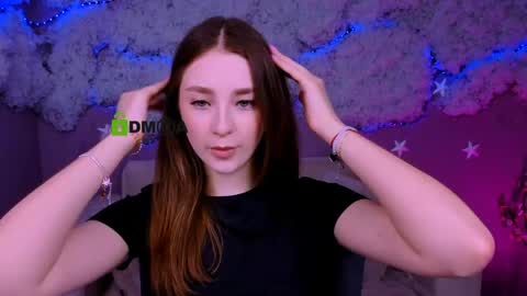 Snapshot of alisabliss chatting on 05.25.26 Alisa online show from 05.25.26